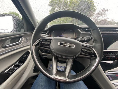 2022 Jeep Grand Cherokee L Overland