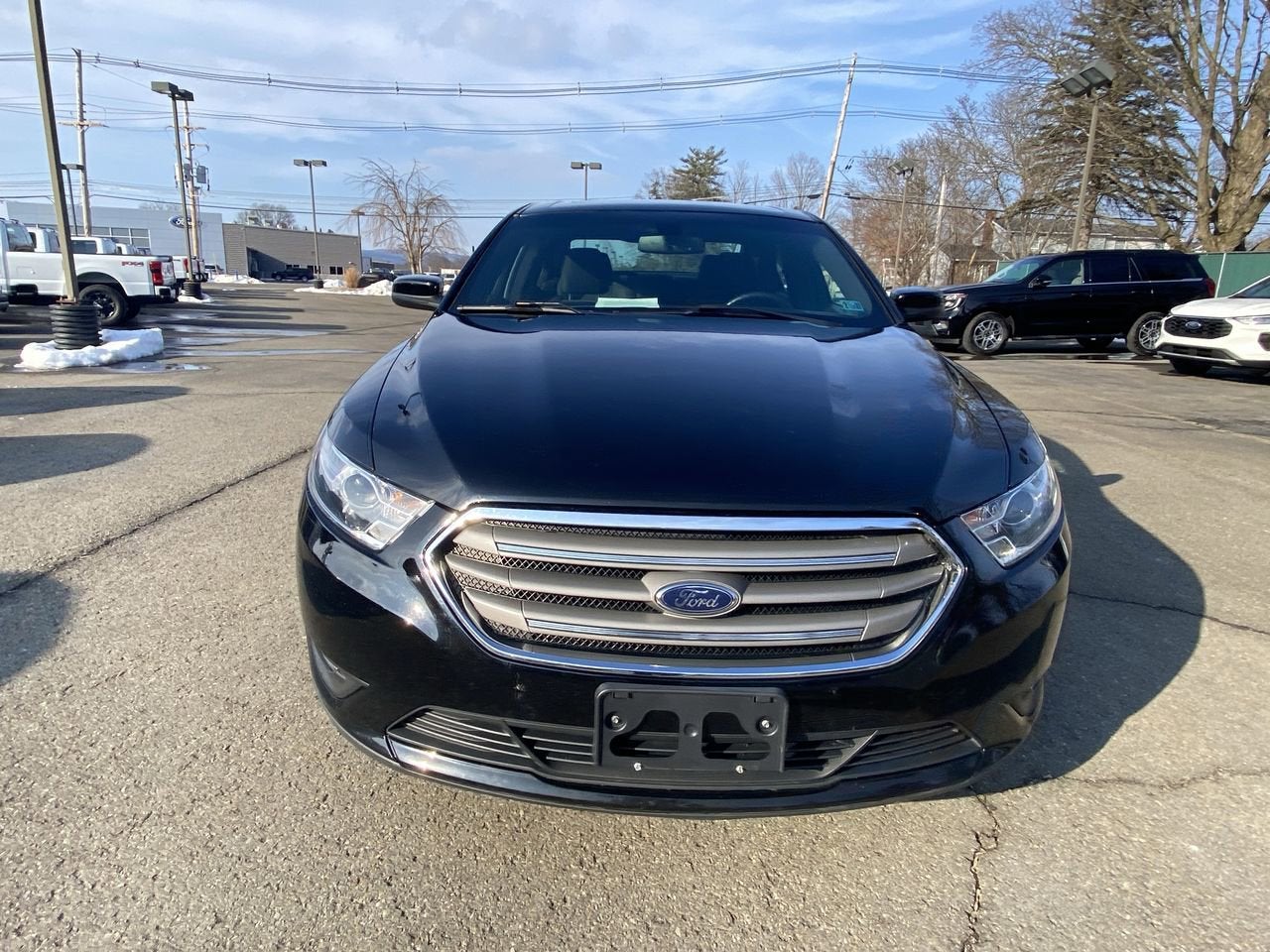 2018 Ford Taurus SEL