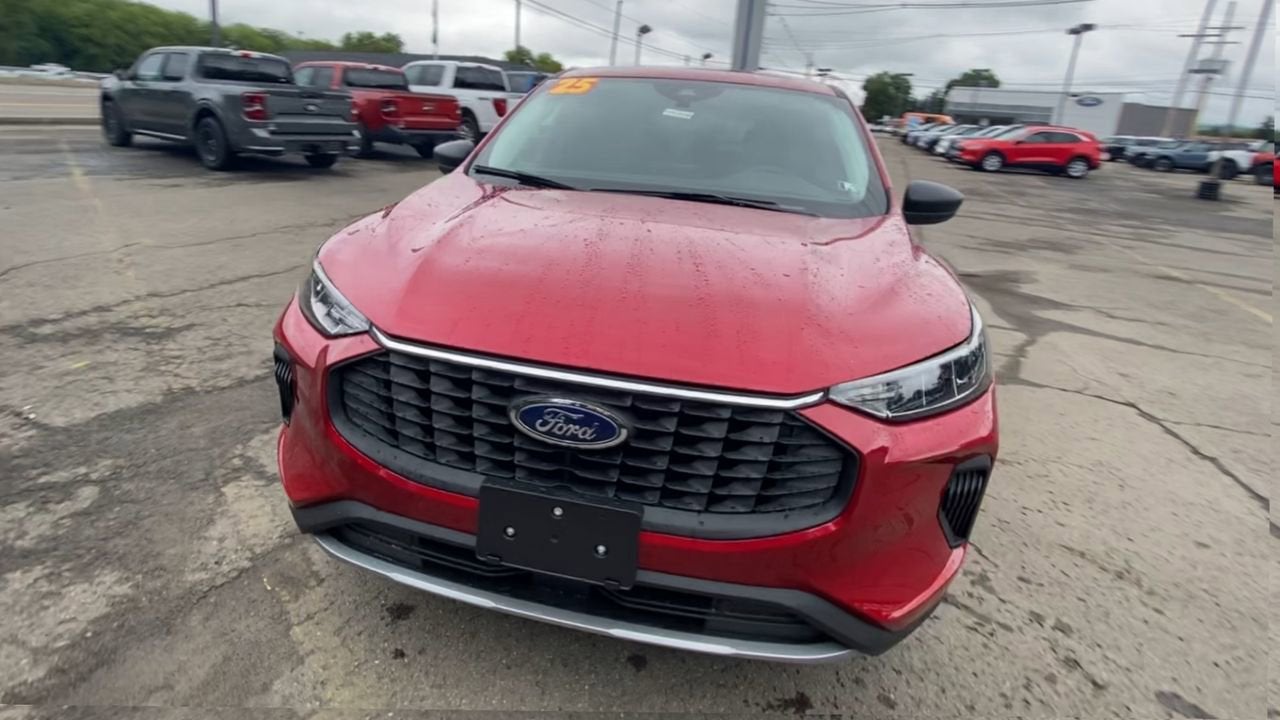 2025 Ford Escape Active
