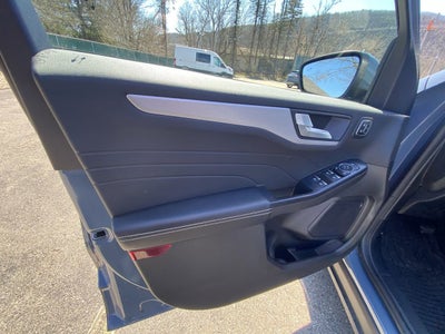 2024 Ford Escape Platinum