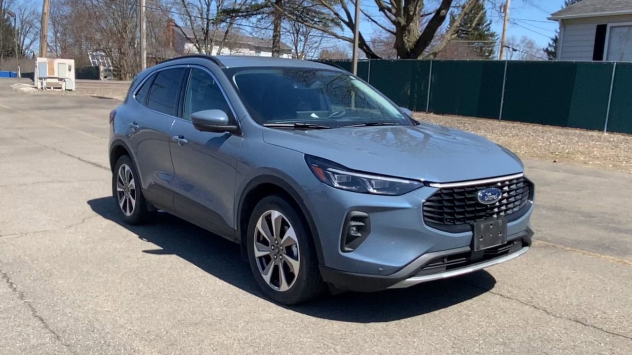 2024 Ford Escape Platinum