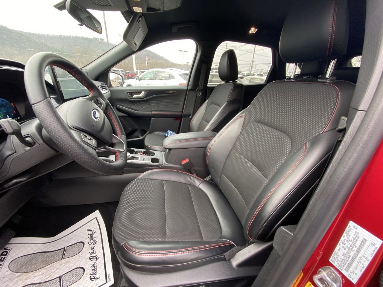 2025 Ford Escape ST-Line Select