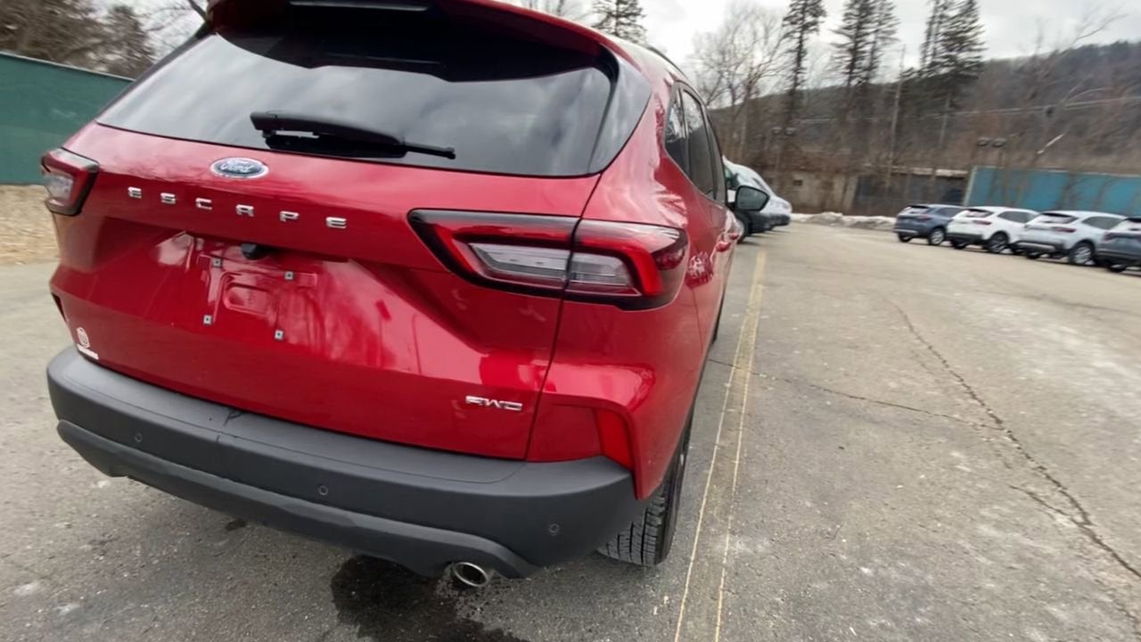 2025 Ford Escape ST-Line Select