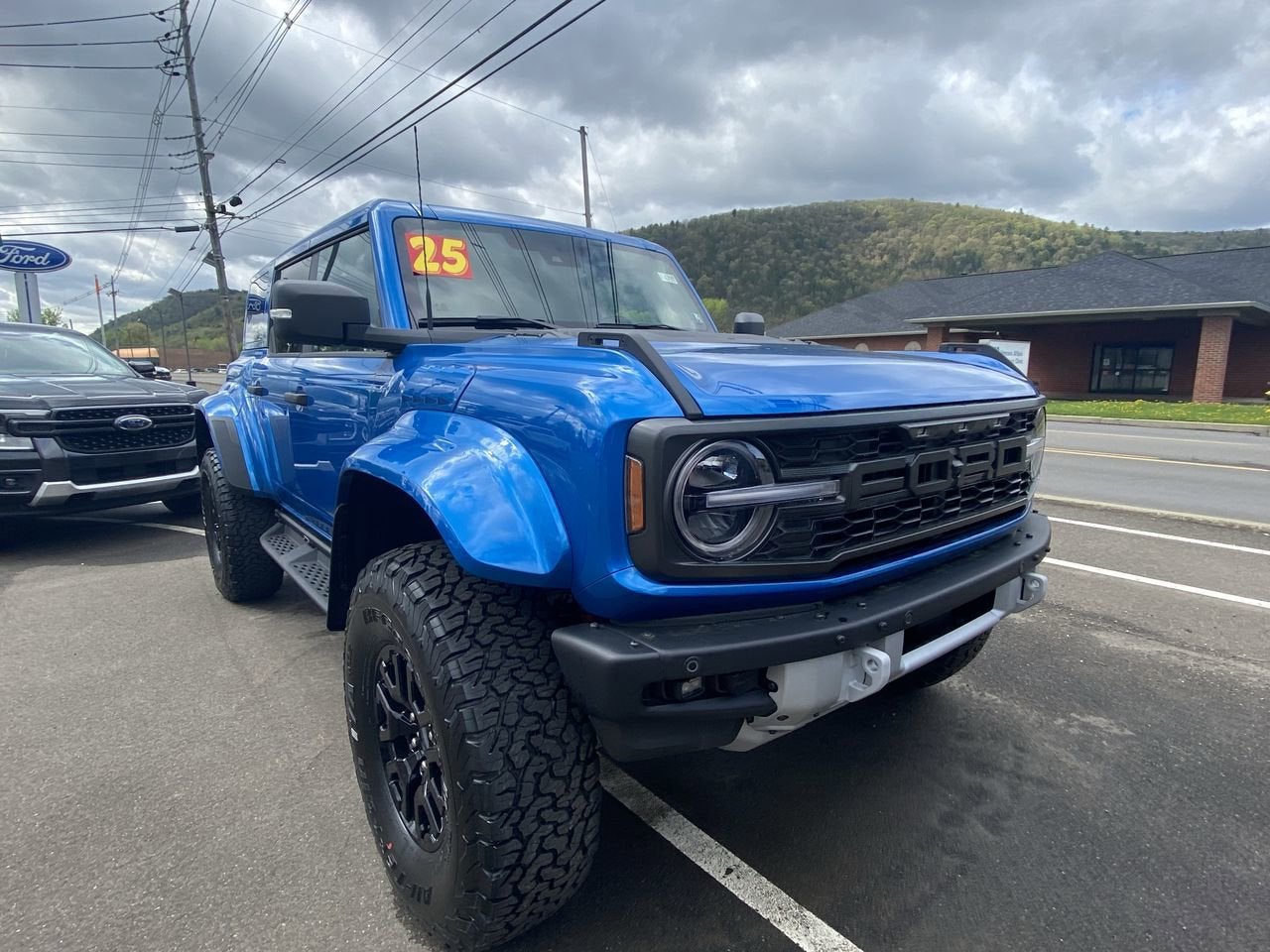 2025 Ford Bronco Raptor