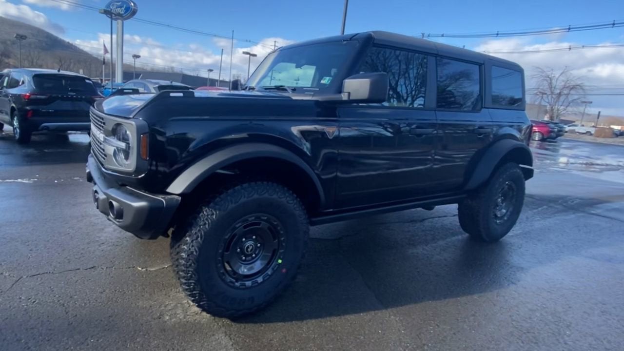 2025 Ford Bronco Badlands