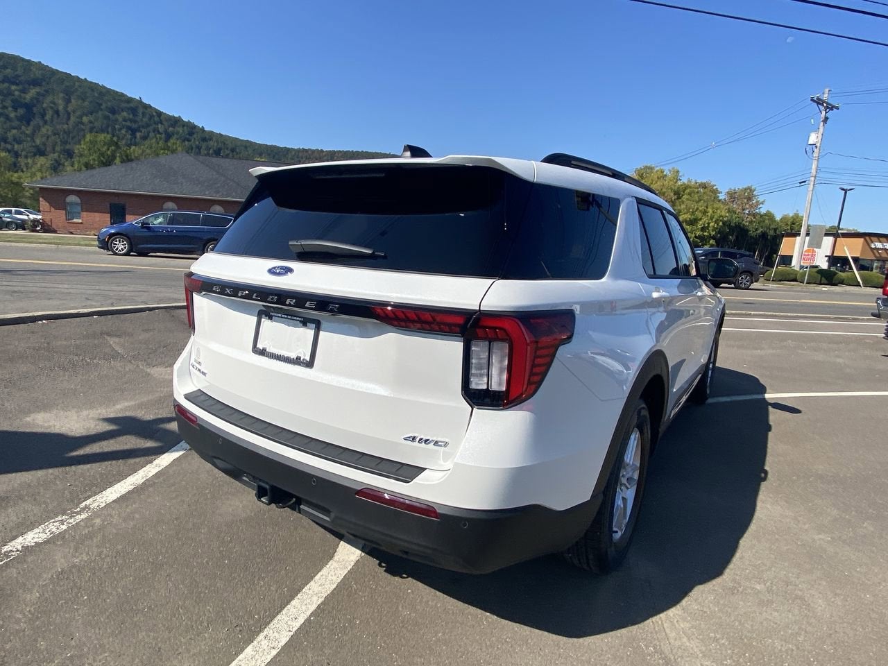 2025 Ford Explorer Active