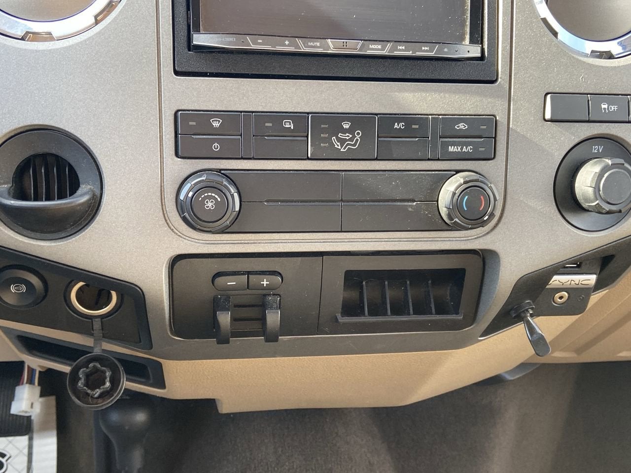 2016 Ford Super Duty F-350 SRW XLT