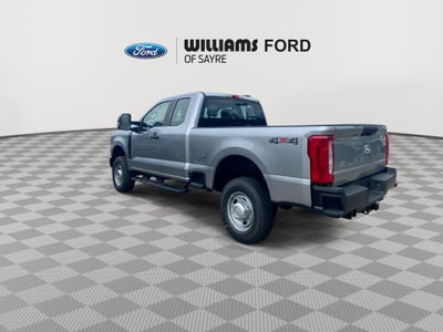 2027 Ford Super Duty F-350 SRW XL