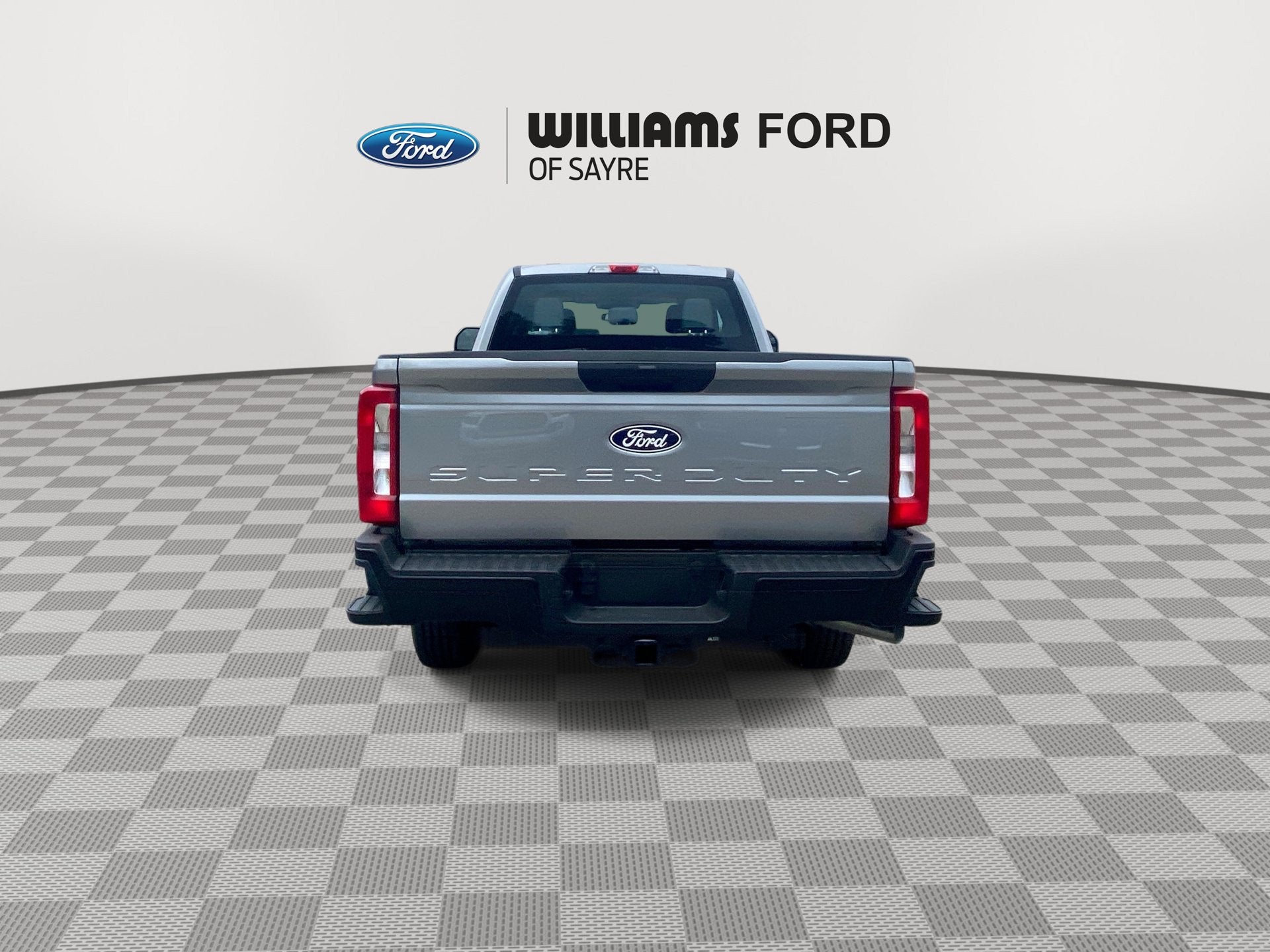 2027 Ford Super Duty F-350 SRW XL
