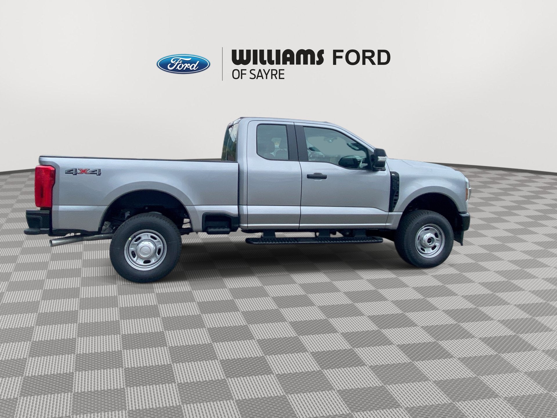 2027 Ford Super Duty F-350 SRW XL