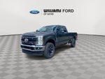 2027 Ford Super Duty F-350 SRW XLT
