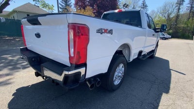 2026 Ford Super Duty F-350 SRW XLT