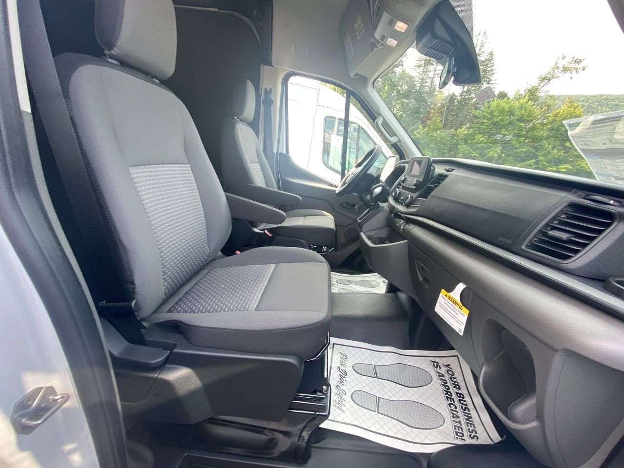 2025 Ford Transit Cargo Van Base