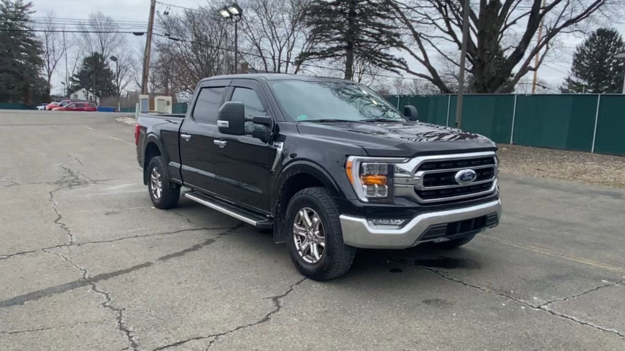 2022 Ford F-150 Base