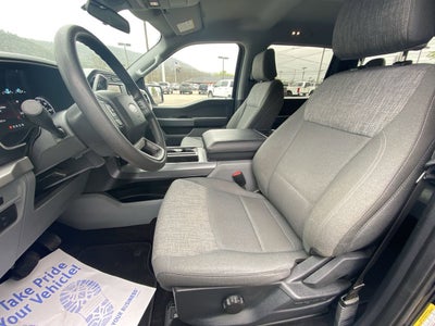 2022 Ford F-150 Base
