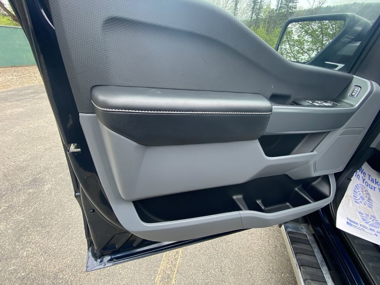 2022 Ford F-150 Base