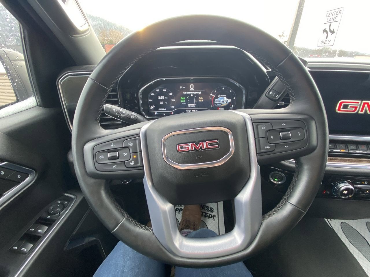 2023 GMC Sierra 1500 Elevation