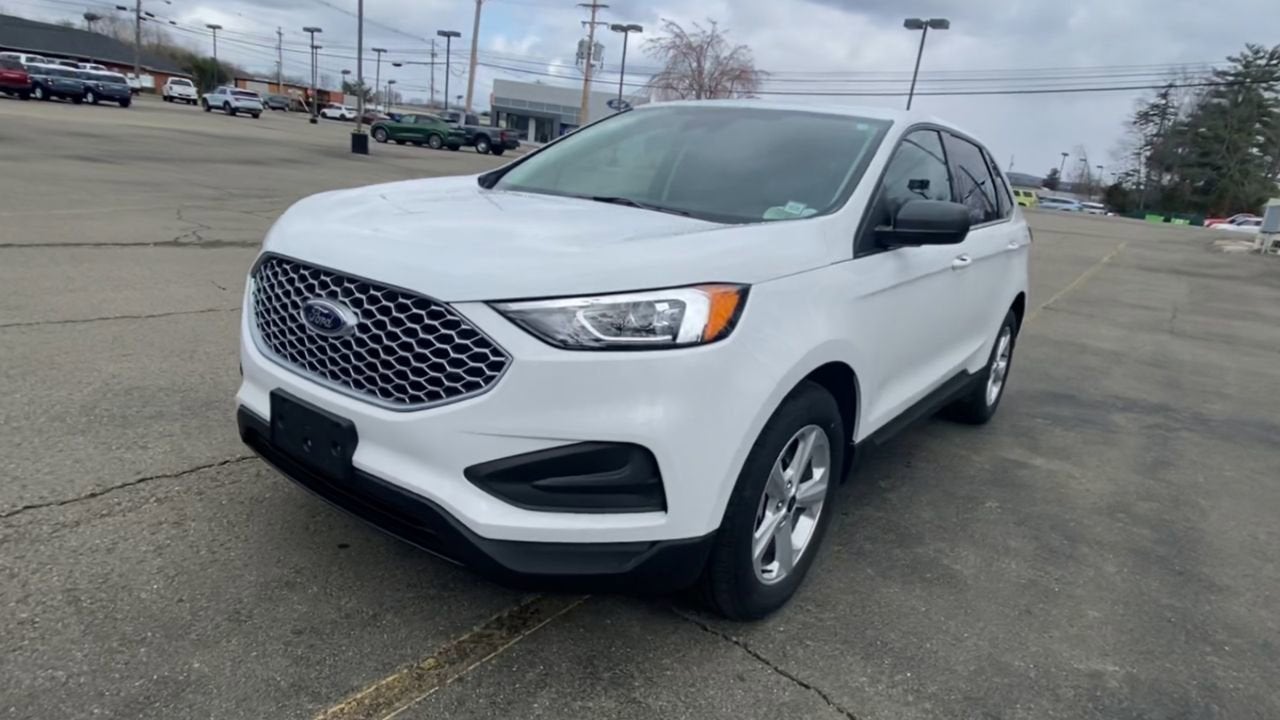2024 Ford Edge SE