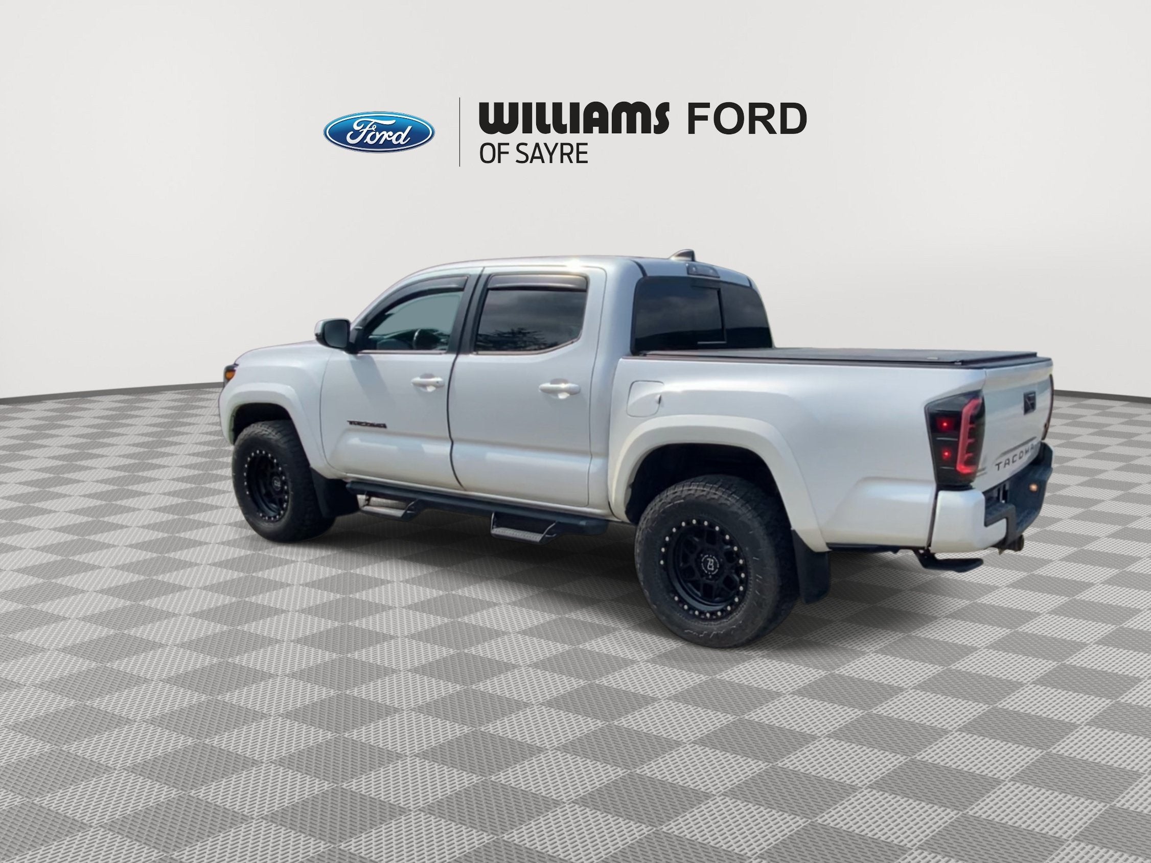 2023 Toyota Tacoma 4WD TRD Sport