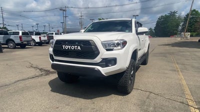 2023 Toyota Tacoma 4WD SR5