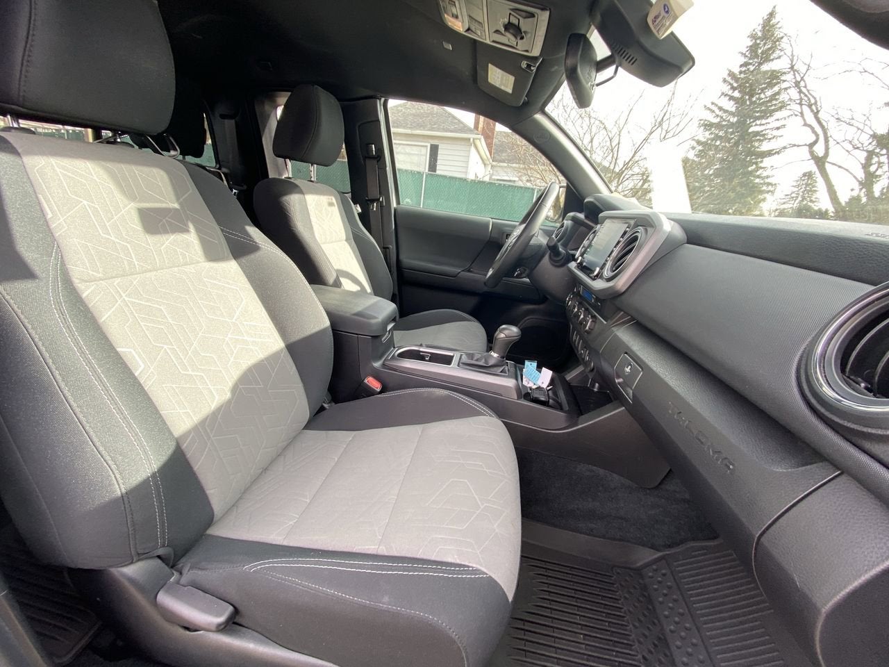 2022 Toyota Tacoma 4WD TRD Off-Road