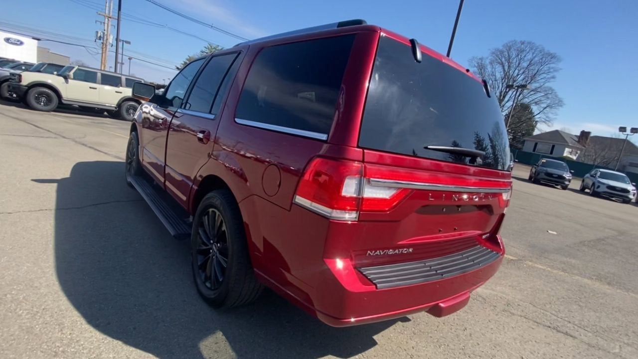 2016 Lincoln Navigator Select