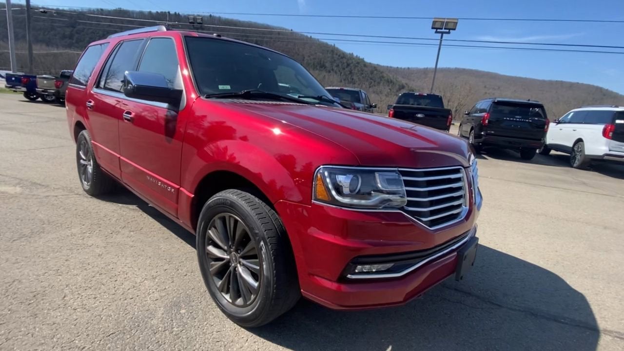 2016 Lincoln Navigator Select