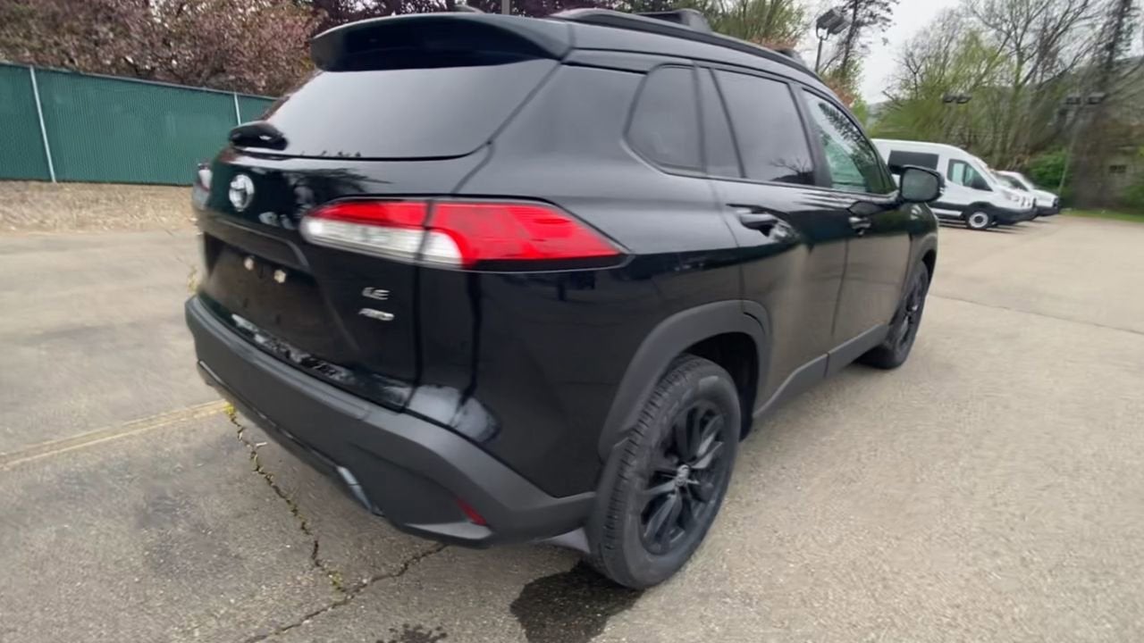 2023 Toyota Corolla Cross LE
