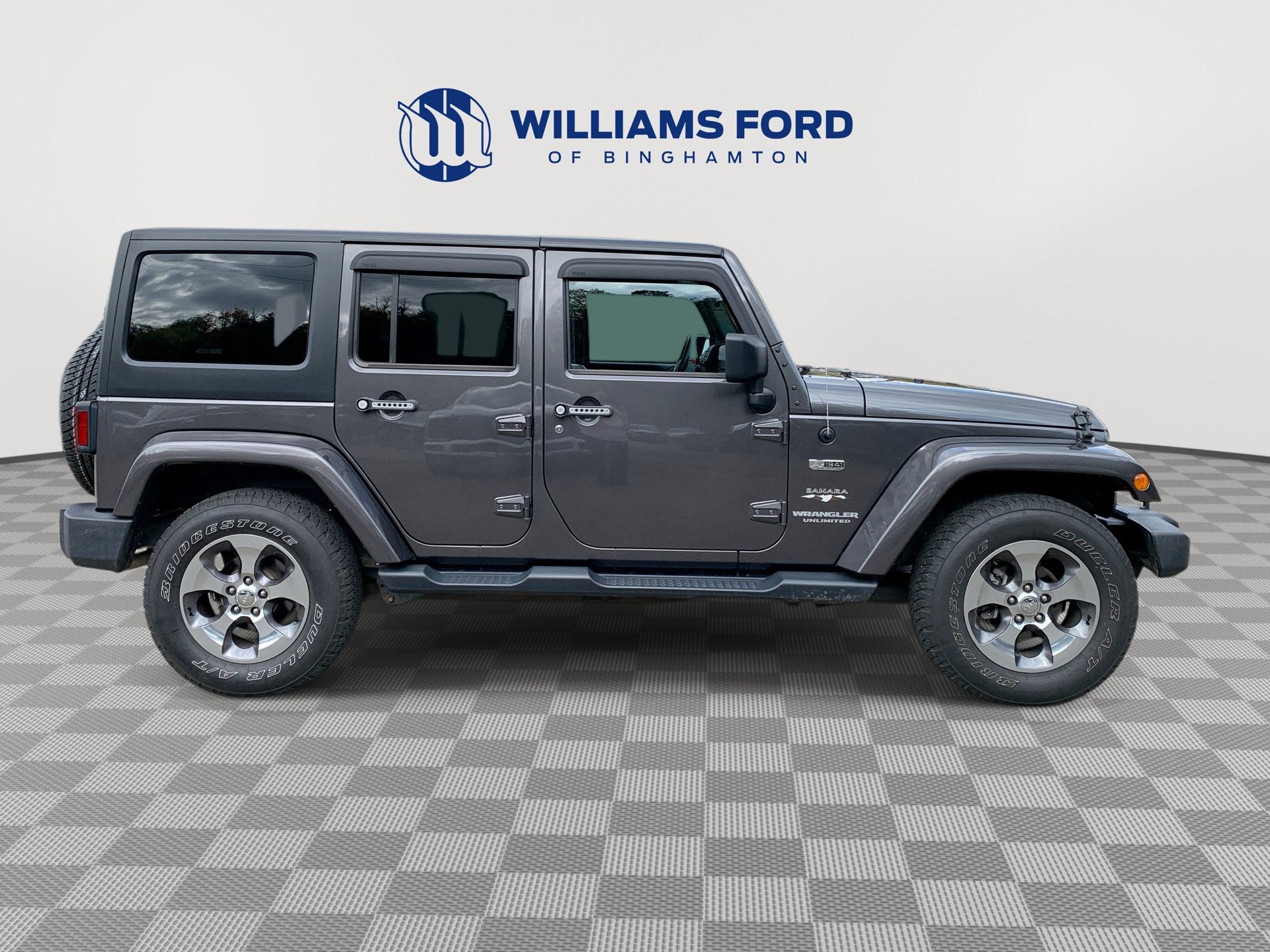 2016 Jeep Wrangler Unlimited Sahara
