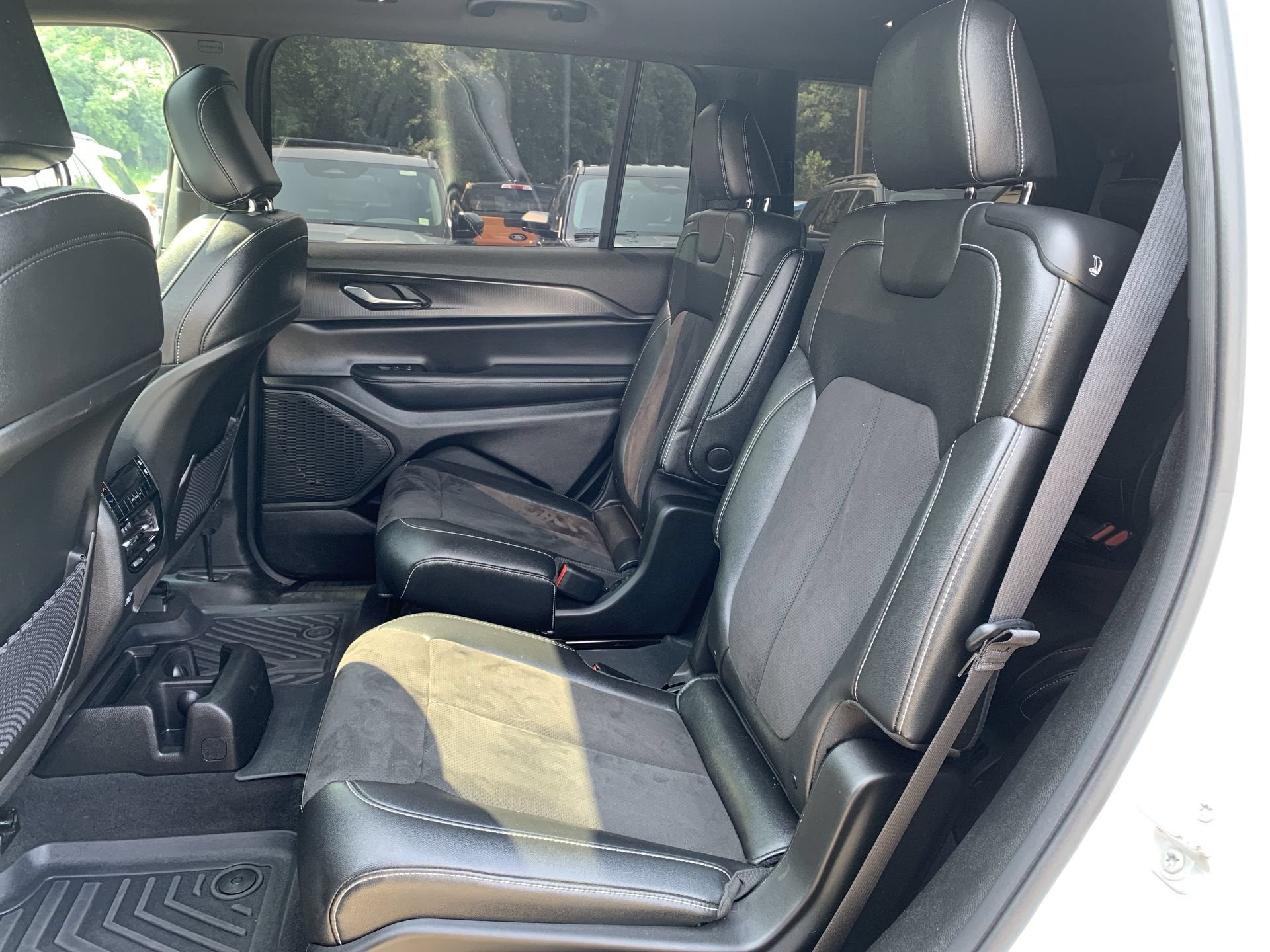 2024 Jeep Grand Cherokee L Altitude X
