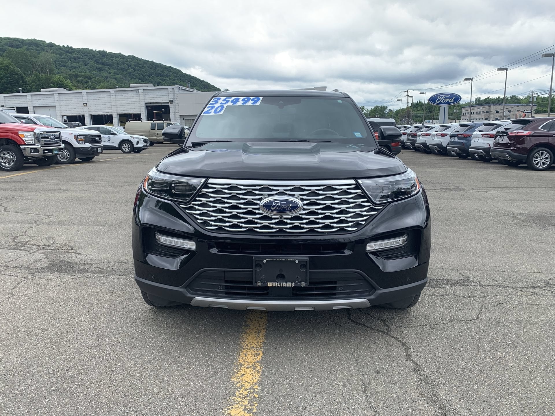 2020 Ford Explorer Platinum