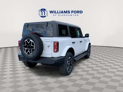 2026 Ford Bronco Outer Banks
