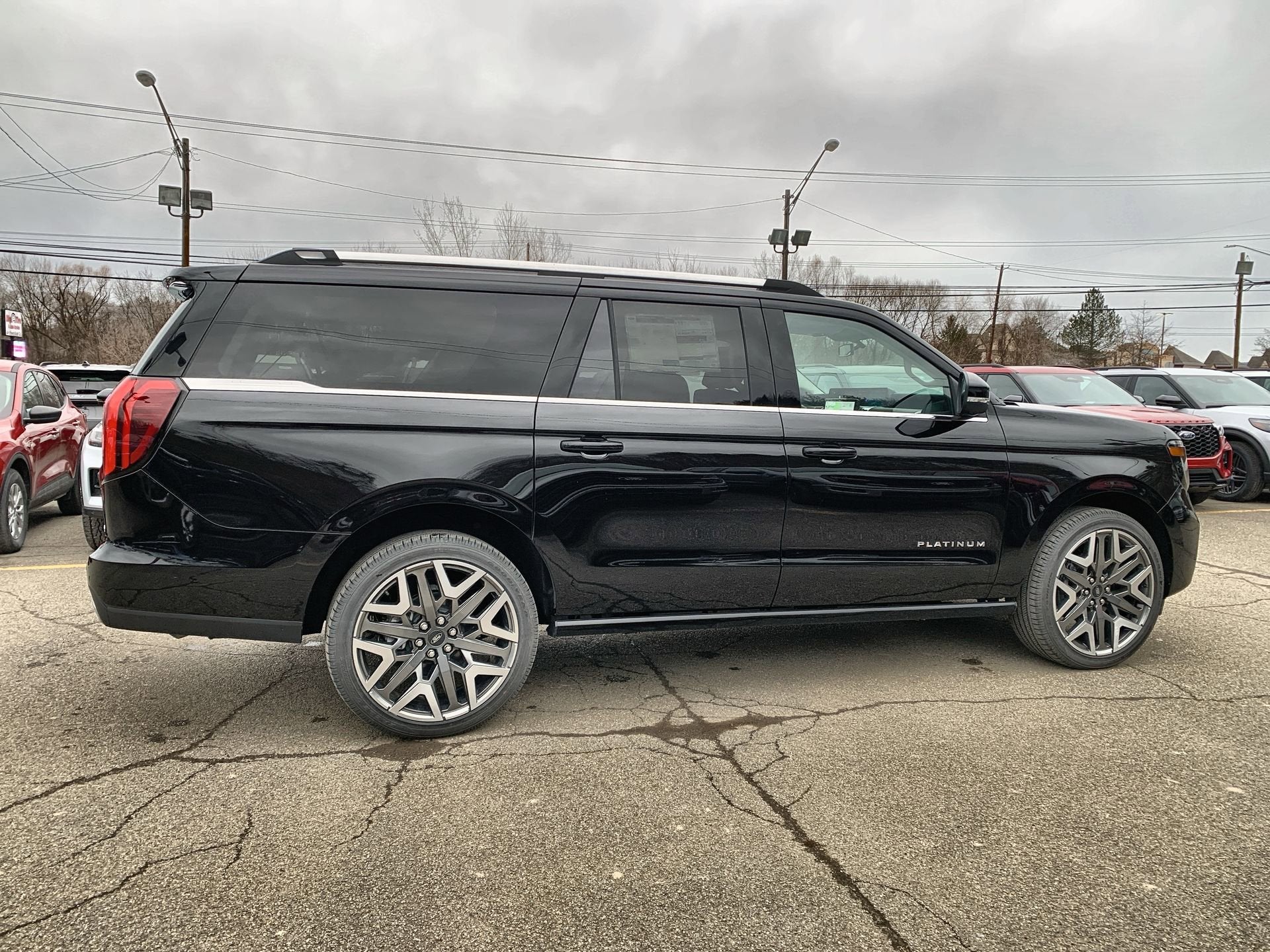 2025 Ford Expedition Max Platinum