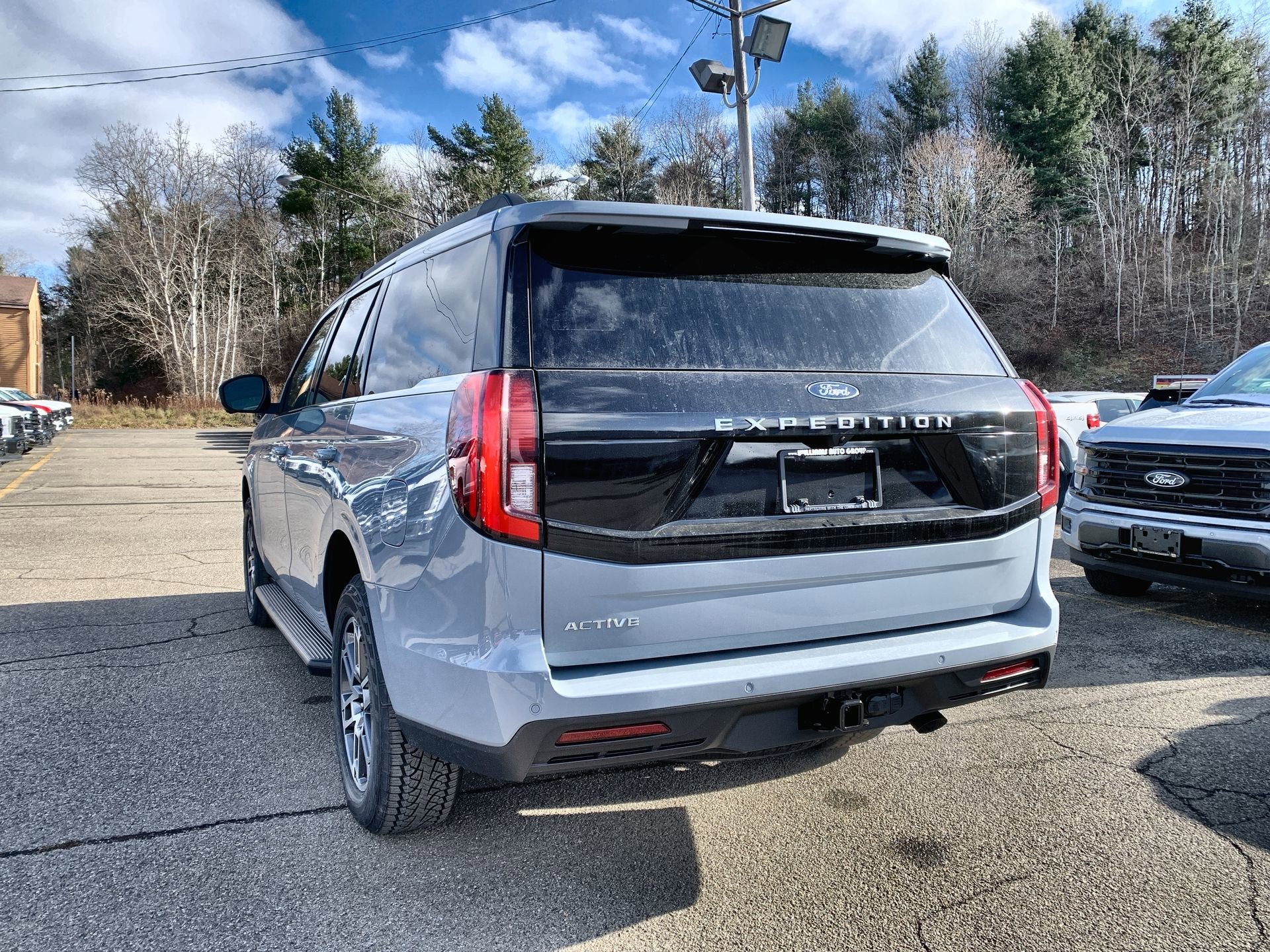 2025 Ford Expedition Active