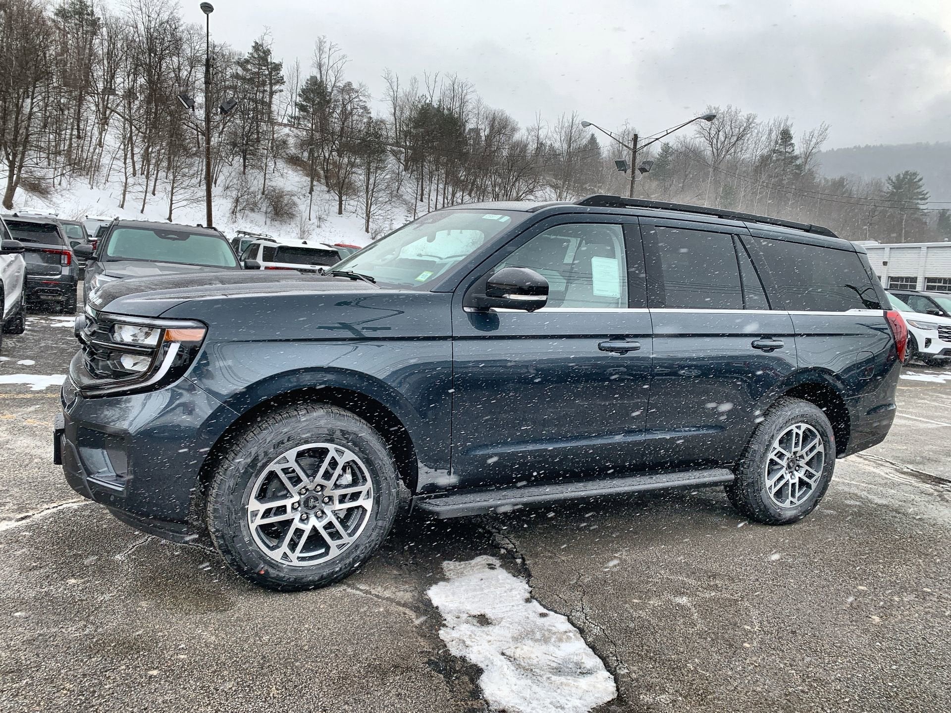 2026 Ford Expedition Active