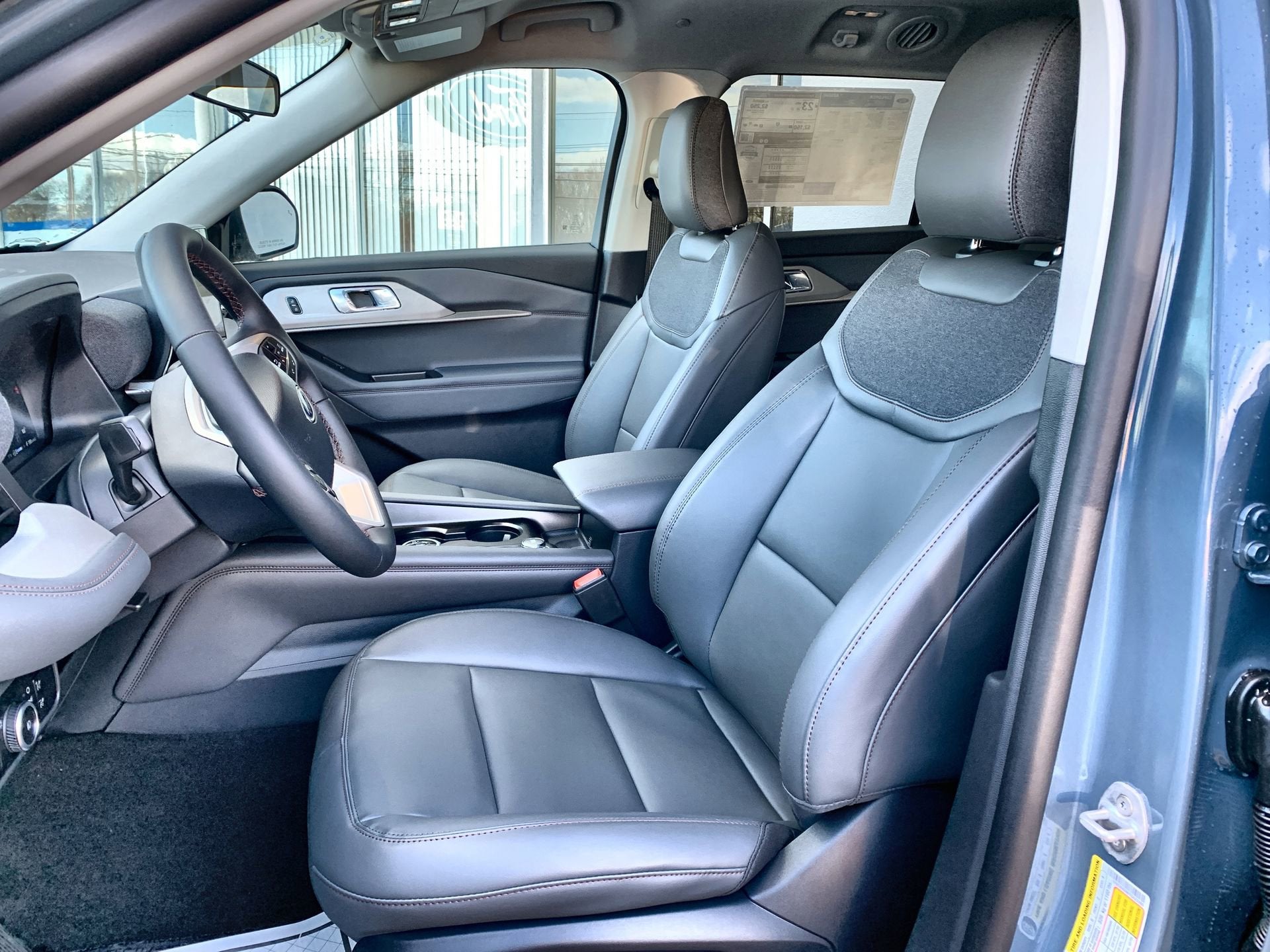 2026 Ford Explorer Active w/100A Pkg