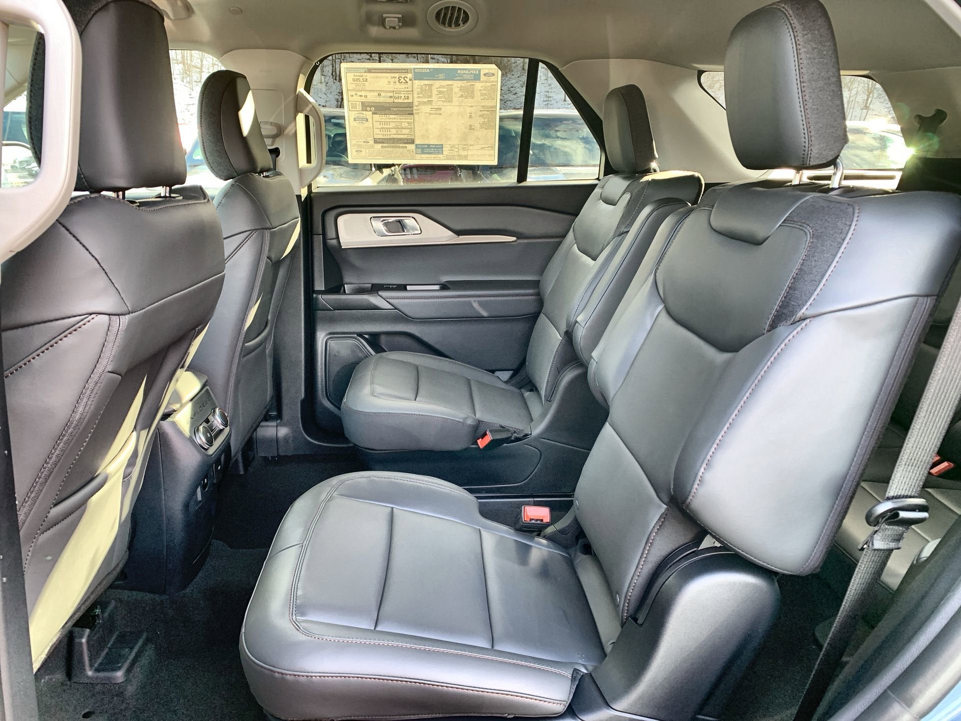 2026 Ford Explorer Active w/100A Pkg