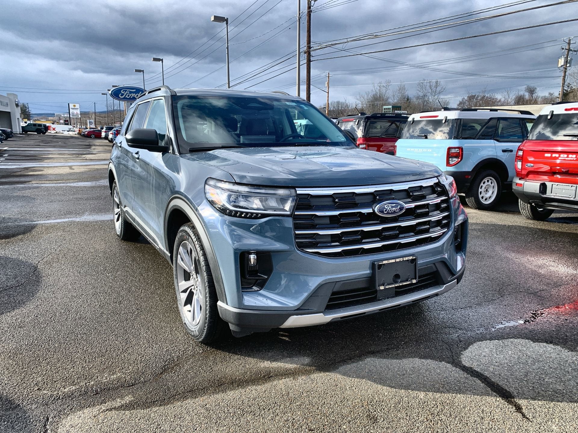 2026 Ford Explorer Active w/100A Pkg