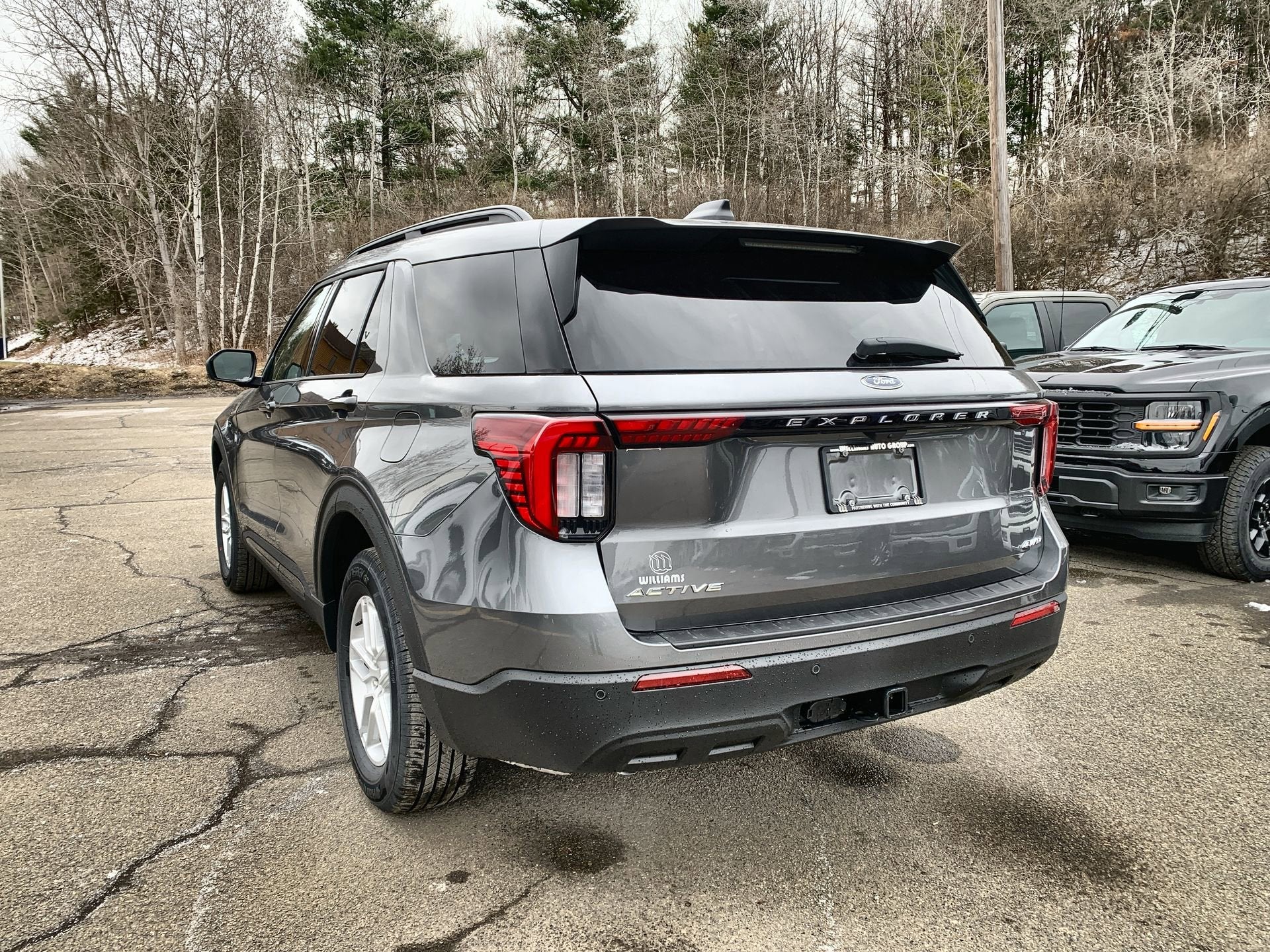 2026 Ford Explorer Active w/200A Pkg