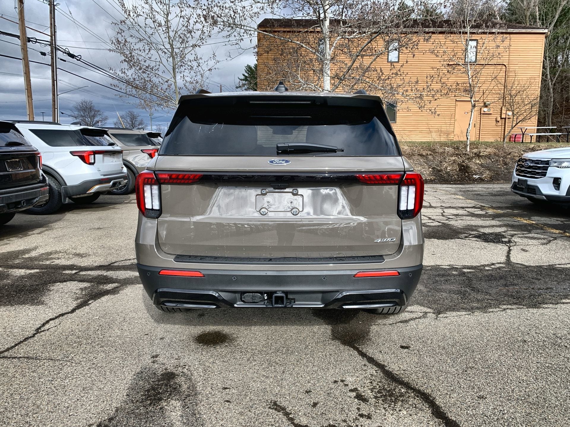 2026 Ford Explorer ST-Line