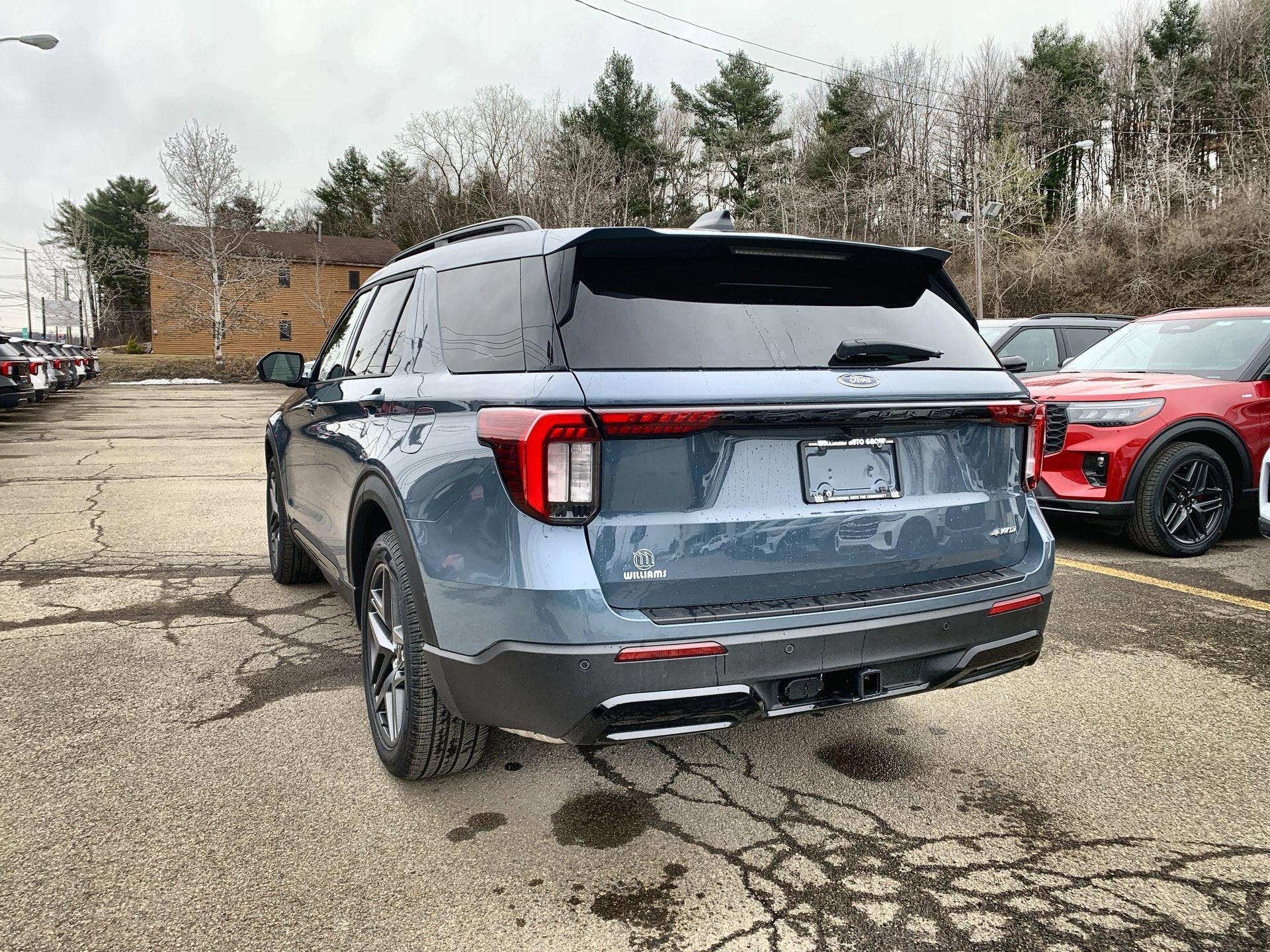 2026 Ford Explorer ST-Line