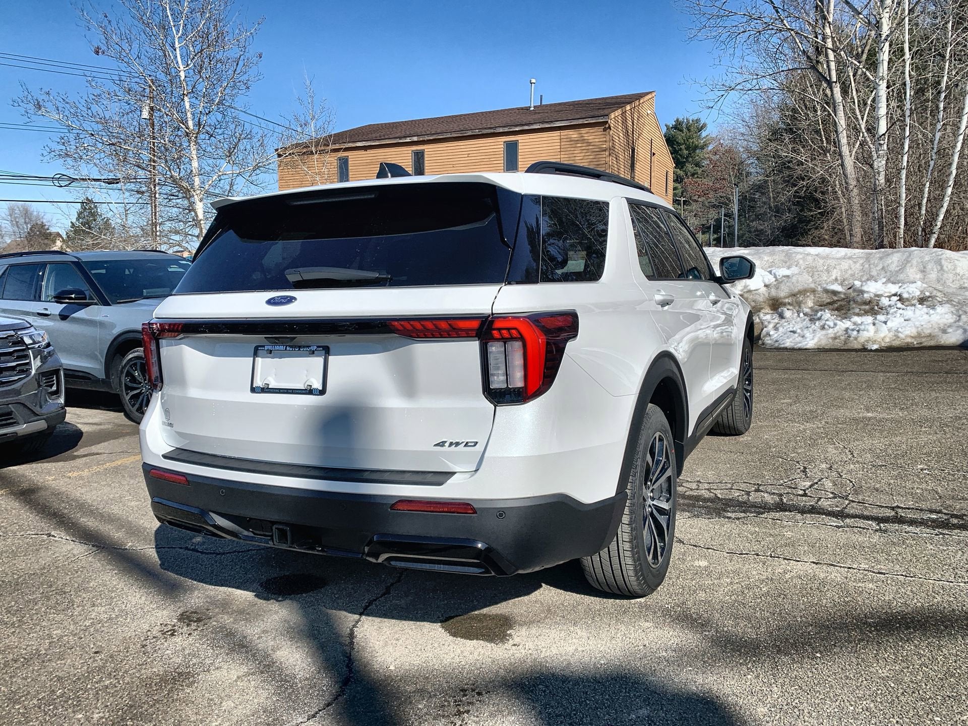 2026 Ford Explorer ST-Line