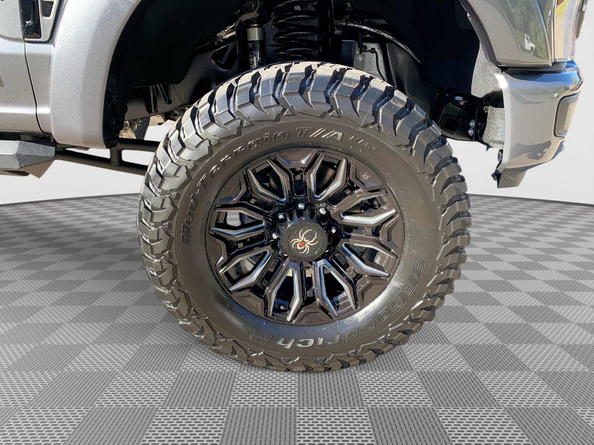 2027 Ford Super Duty F-250 SRW LARIAT
