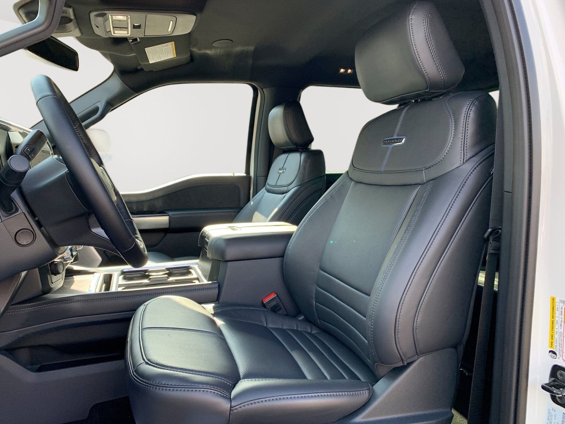 2027 Ford Super Duty F-250 SRW Platinum