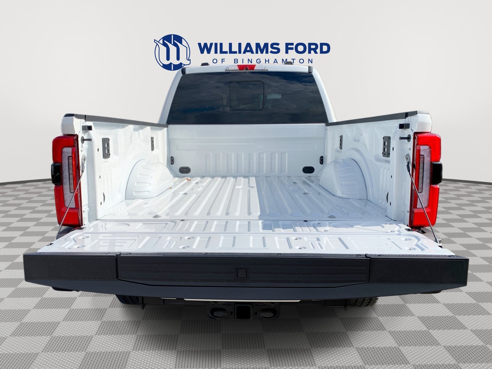 2027 Ford Super Duty F-250 SRW Platinum