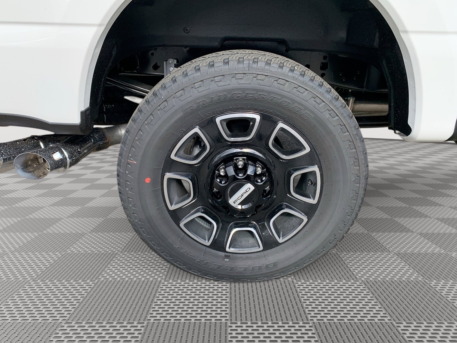 2027 Ford Super Duty F-250 SRW Platinum