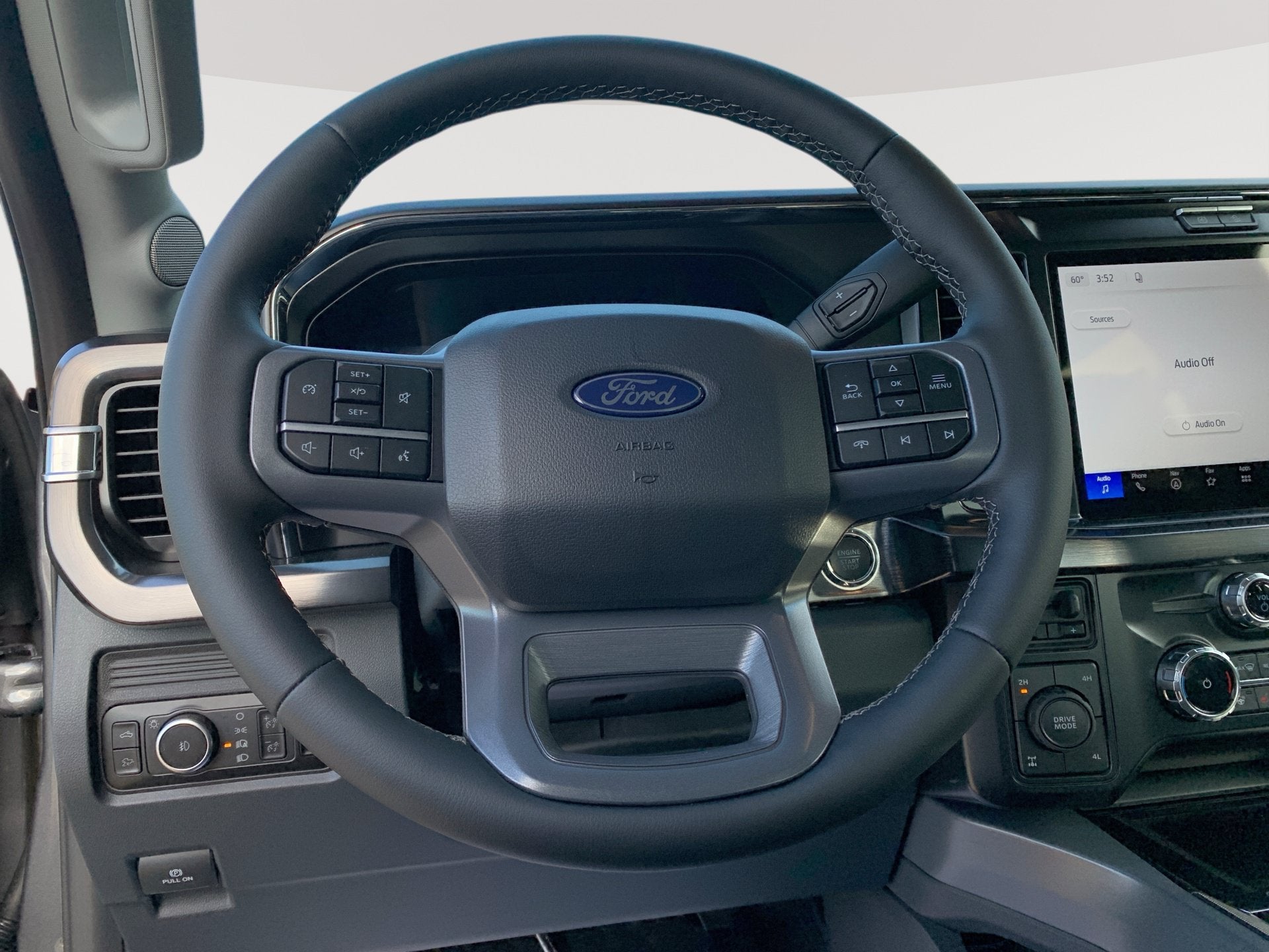 2027 Ford Super Duty F-350 SRW LARIAT