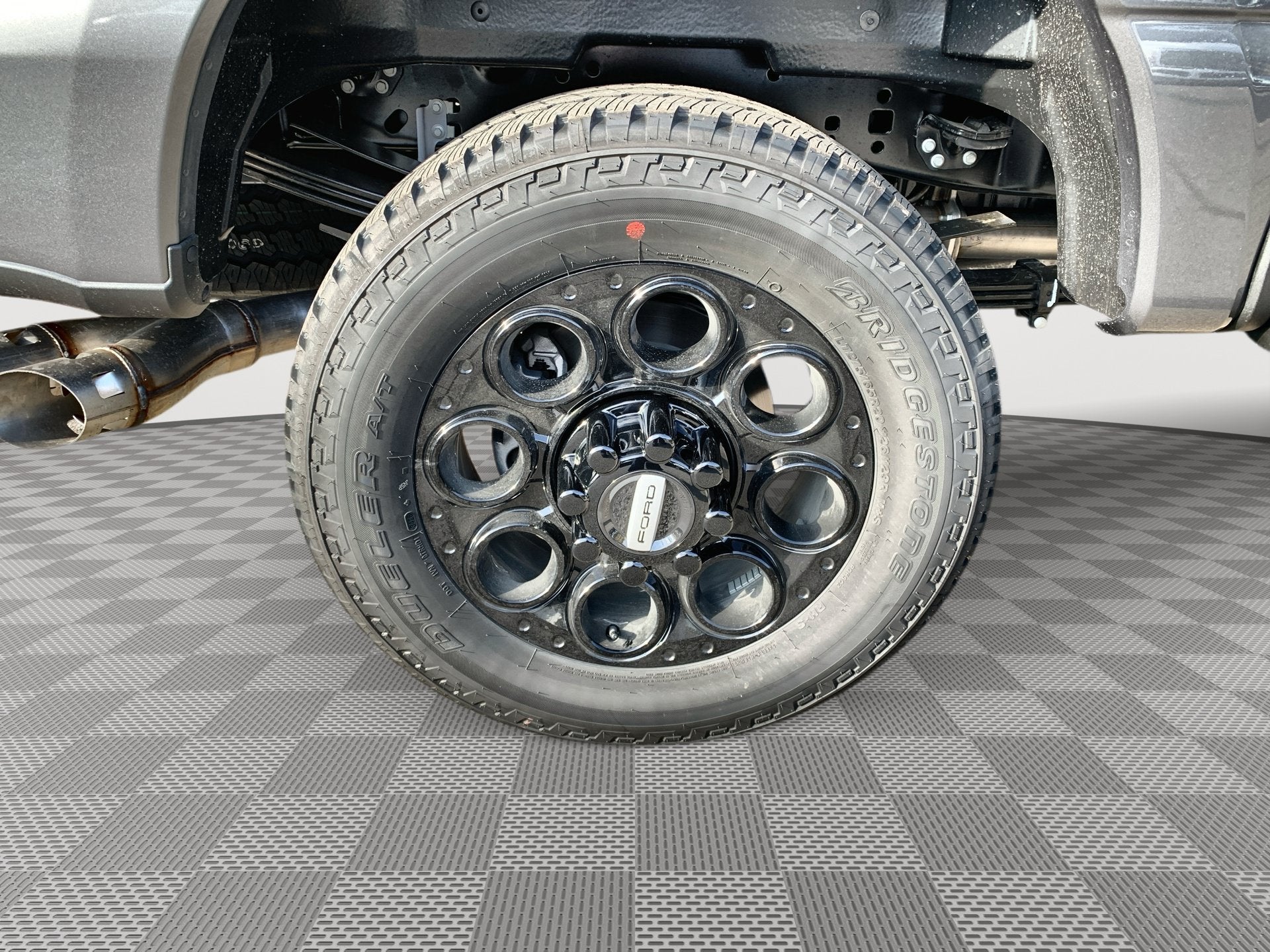 2027 Ford Super Duty F-350 SRW LARIAT