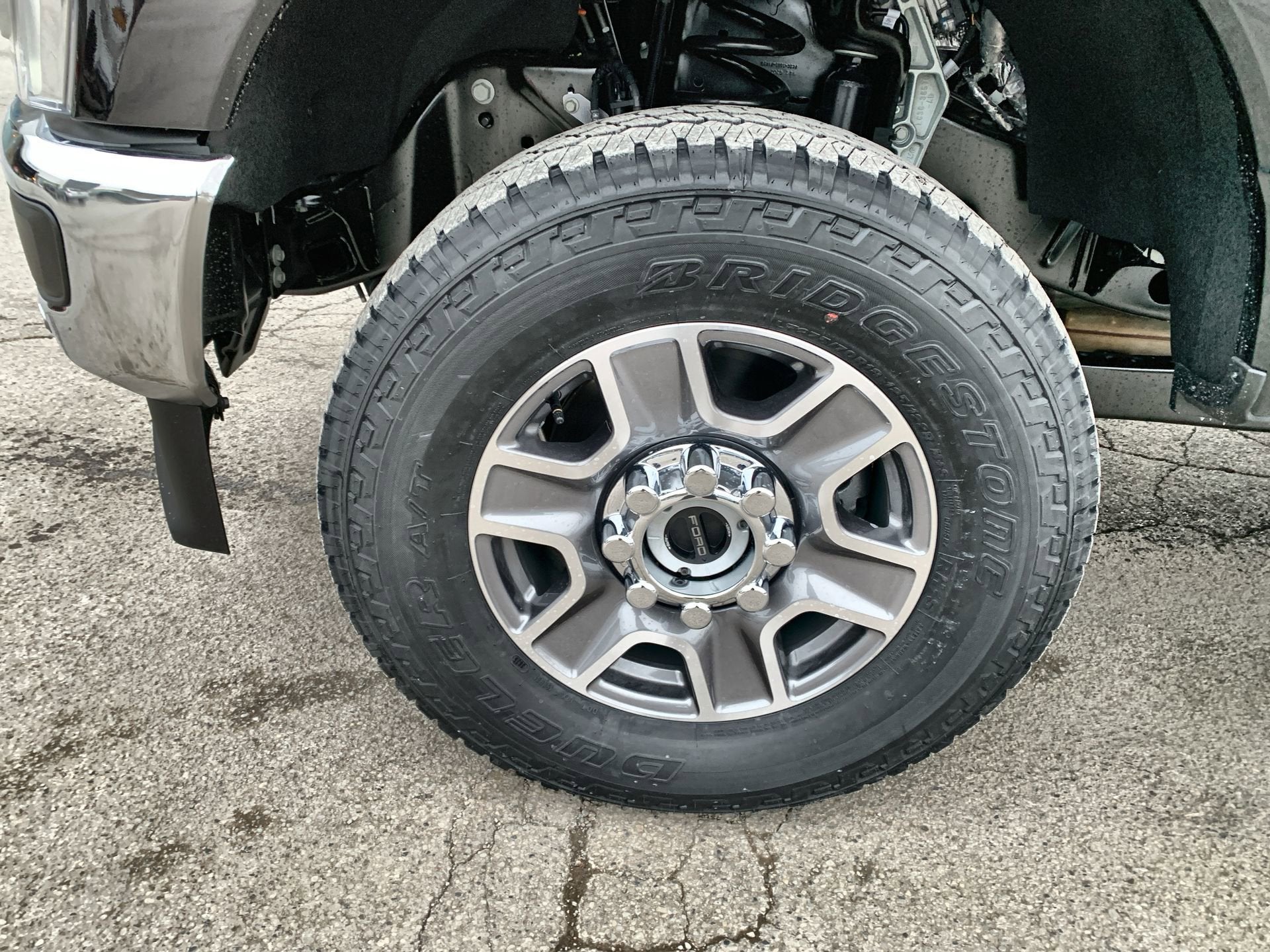 2026 Ford Super Duty F-350 SRW LARIAT