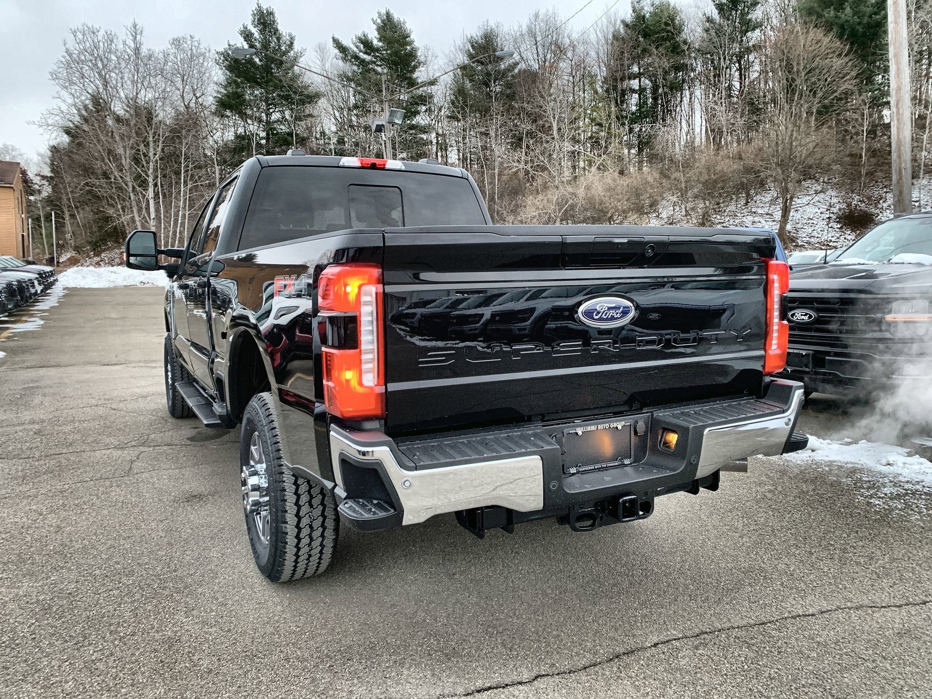 2026 Ford Super Duty F-350 SRW LARIAT
